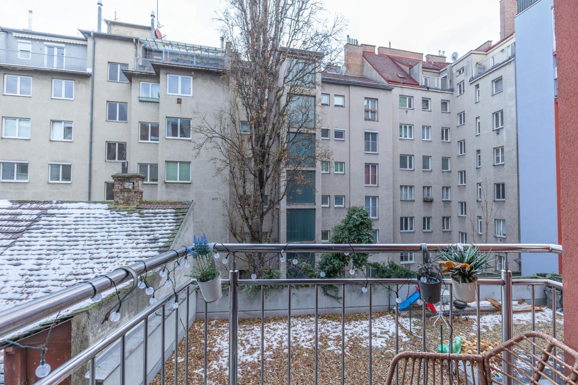 Superb Fully Equipped Apartment, 9 Min To City Center Via Metro Виена Екстериор снимка